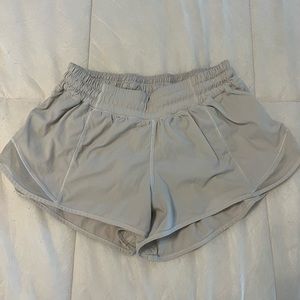 🍋 Lululemon Hotty Hot Shorts